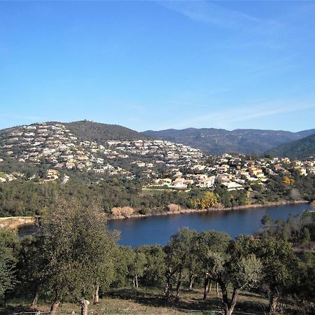 Superbe Bas De Villa 80 M2 Piscine Privee Reservee Aux Vacanciers Avec Vue Magnifique 6 Couchages La Londe-les-Maures Kültér fotó