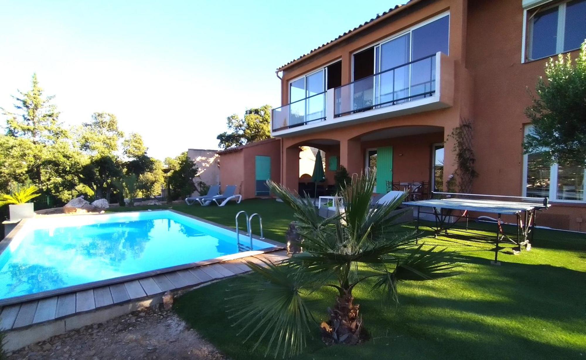 Superbe Bas De Villa 80 M2 Piscine Privee Reservee Aux Vacanciers Avec Vue Magnifique 6 Couchages La Londe-les-Maures Kültér fotó